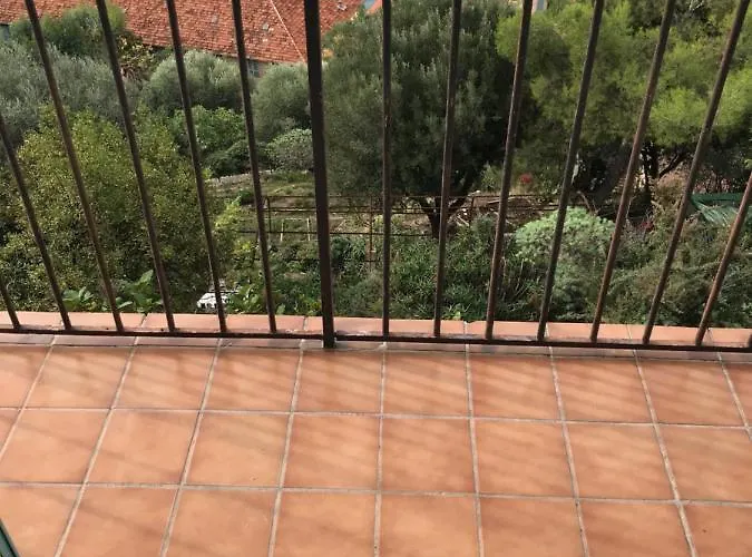 Marbella فندق نيس